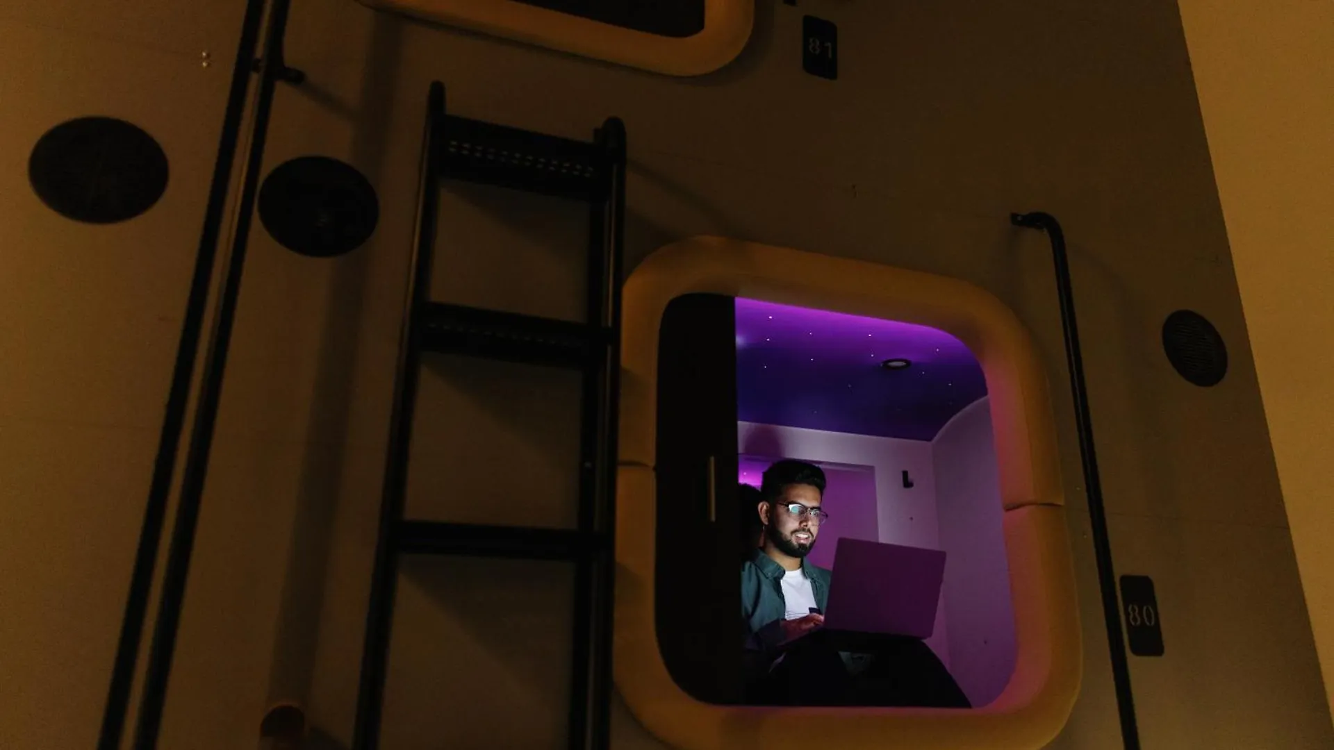 Capsule Hotel Constellation 89 Lviv
