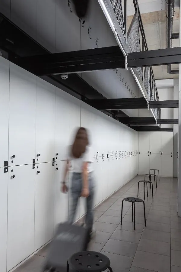 Capsule Hotel Constellation 89 Leópolis